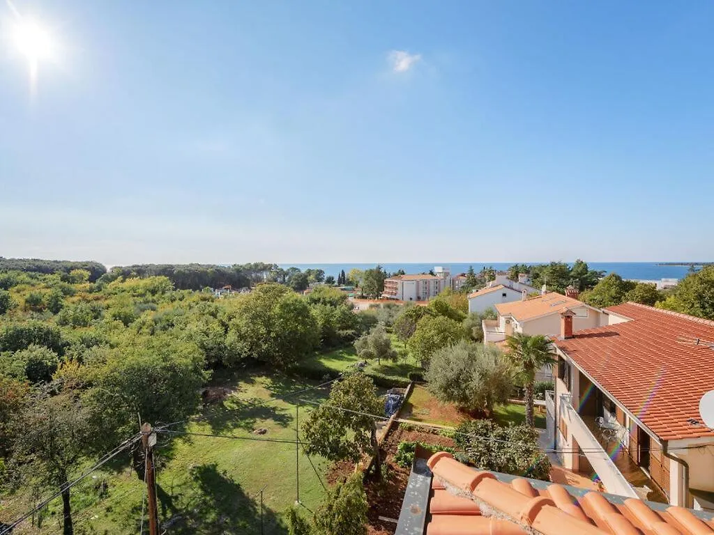 Gulic 1 Comfortable Holiday Residence Porec Holiday home