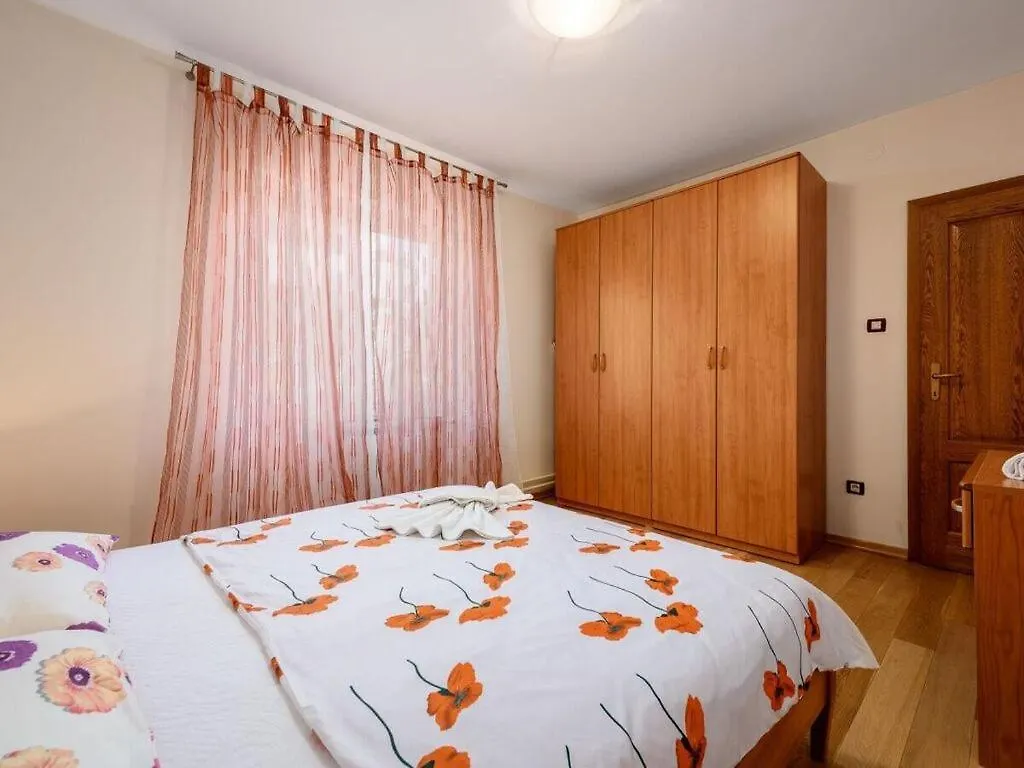 Holiday home Gulic 1 Comfortable Holiday Residence Porec Croatia