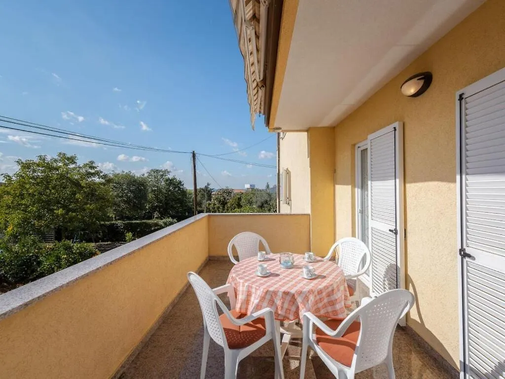 Gulic 1 Comfortable Holiday Residence Porec Croatia